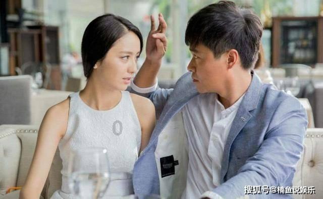 女朋友很久才回复我的消息怎么办?